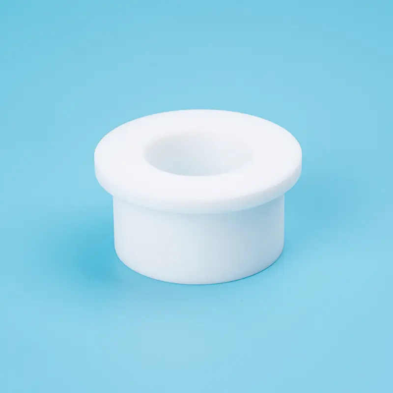 البطانة المبطنة بـ PTFE